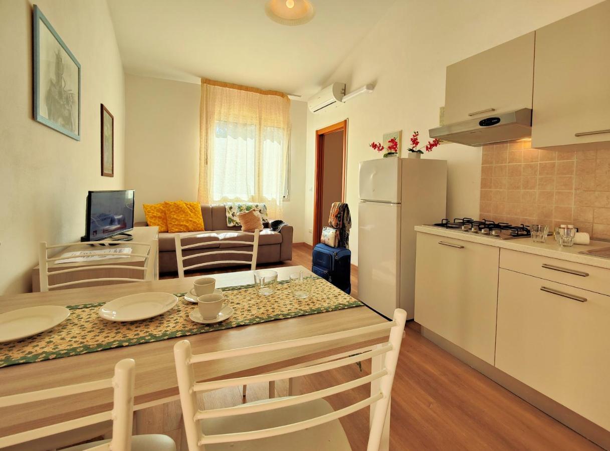 Le Dune Sea View Apartments - Futura Cav Сан Винченцо Екстериор снимка
