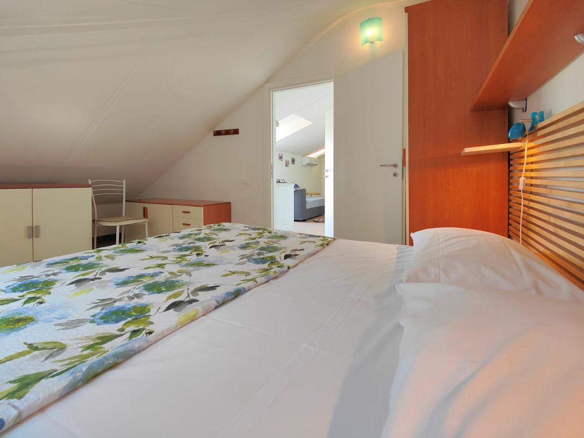 Le Dune Sea View Apartments - Futura Cav Сан Винченцо Екстериор снимка